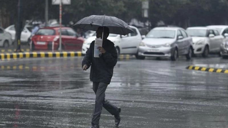 Patna Rain: बारिश के कारण विधानसभा परिसर समेत पटना के कई VIP एरिया हुए जलमग्न, आम से लेकर खास इलाकों की बढ़ी मुसीबत