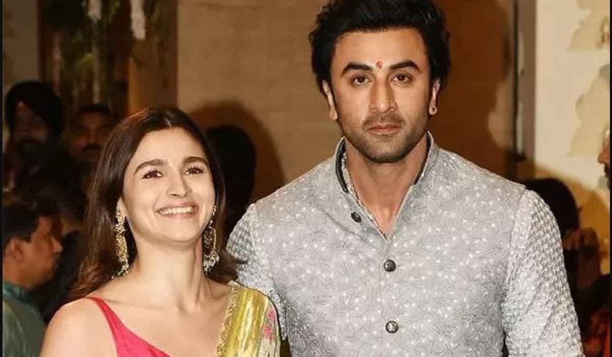 Ranbir Alia Wedding: शाम 7 बजे के बाद पब्लिकली सामने आयेंगे रणबीर-आलिया, सिक्योरिटी मैनेजर ने किया खुलासा