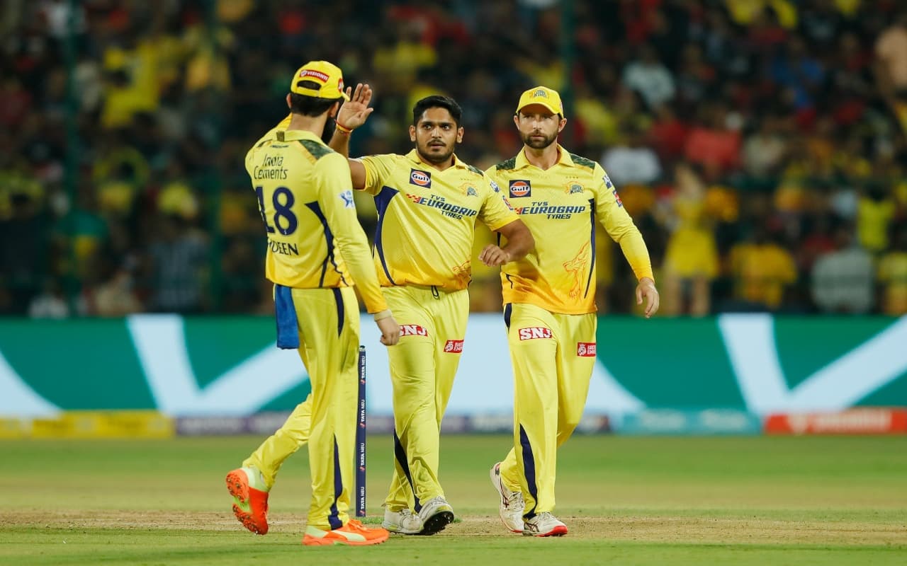 IPL 2023, RCB vs CSK: फिर चला धोनी का जादू, चेन्नई ने आरसीबी को उसके घर में दी मात