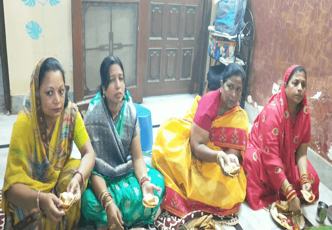 Chhath Puja 2020: डिप्टी सीएम रेणु देवी इस तरह से मना रही हैं छठ महापर्व, देखें तसवीरें