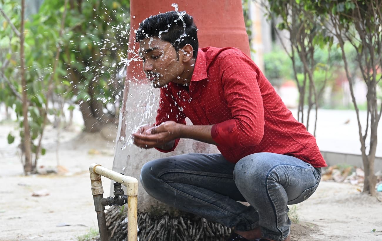 Weather : बिहार में लू ने दी दस्तक, 41.6 डिग्री पर पहुंचा पटना का पारा, मौसम विभाग ने जारी किया हीट इंडेक्स