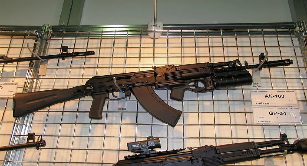 AK-103 Rifles से लैस होंगे वायुसेना के गरुड़ कमांडो, इंसास राइफल से इन मामलों में है बेहतर