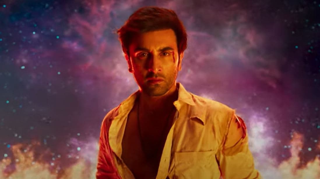 Brahmāstra Motion Poster : त्रिशूल थामे दमदार दिखे रणबीर कपूर, आलिया भट्ट की आवाज ने बढ़ाया सस्पेंस, VIDEO