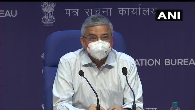 कोरोना के थर्ड वेब में बच्चों पर नहीं होगा असर, एम्स निदेशक रणदीप गुलेरिया ने बतायी ये वजह…