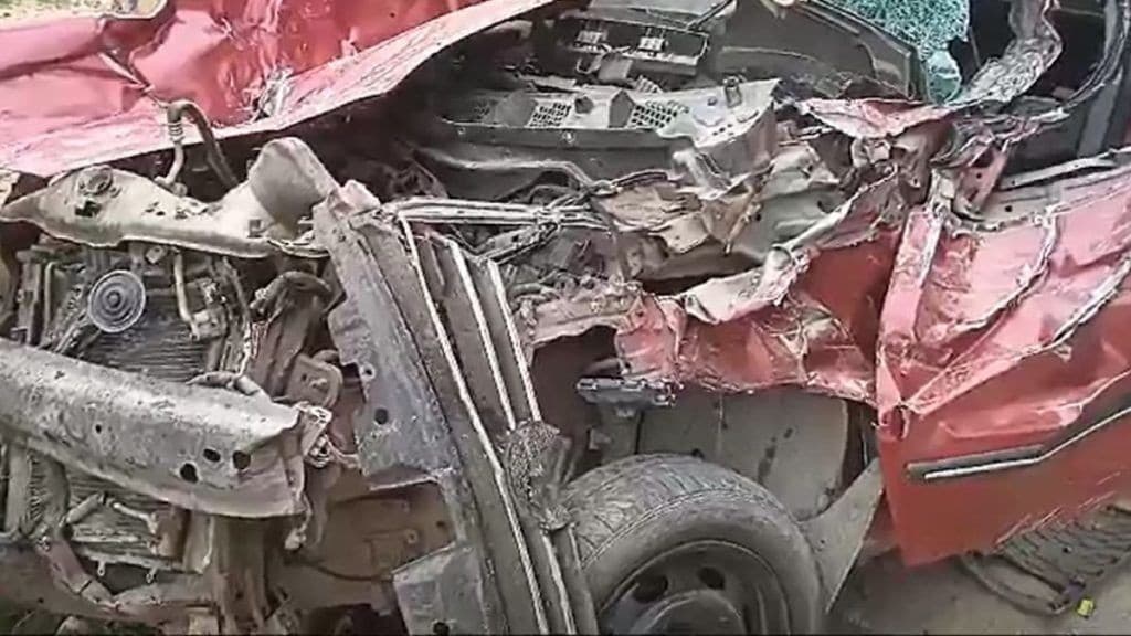 ओडिश के घाटागांव में भीषण सड़क हादसा, तीन महिला, एक बच्चा समेत आठ लोगों की मौत