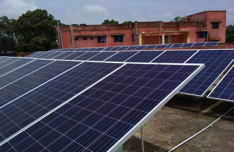 देवघर : पीएम सूर्य घर मुफ्त बिजली योजना सर्वे की डाक विभाग को मिली जिम्मेवारी