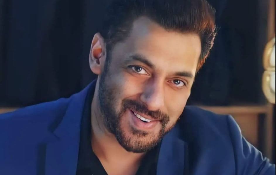Bigg Boss 14 day 7 Weekend Ka Vaar written update 10th October 2020 : निक्की तम्बोली पहली कंफर्म कंटेंस्टेंट, सलमान खान के सामने एजाज ने किया ‘वो’ खुलासा