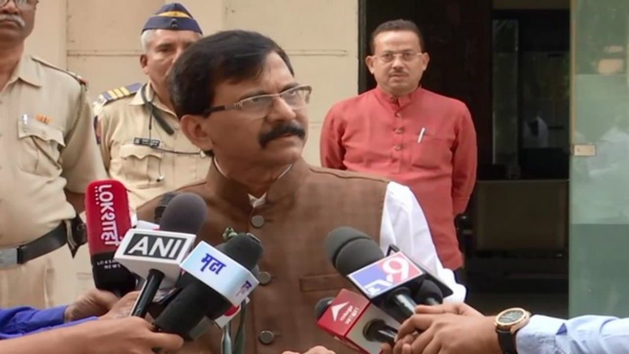 शिवसेना नेता संजय राउत का आरोप, दिल्ली रेप मामले में भाजपा दोहरा रवैया अपना रही