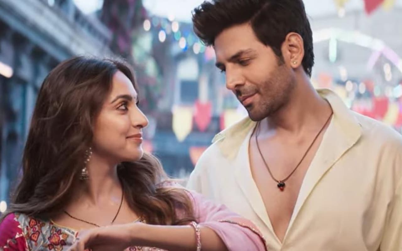 SatyaPrem Ki Katha Movie Review: एंटरटेनमेंट के साथ मैसेज भी देती है कार्तिक-कियारा की यह खूबसूरत प्रेम कहानी