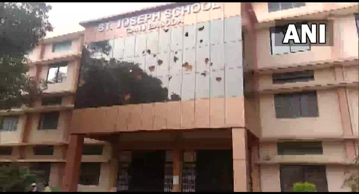 MP News: 8 छात्रों के कथित धर्मांतरण के बाद बवाल, विदिशा के मिशनरी स्कूल में तोड़फोड़, हिंदू संगठनों पर आरोप