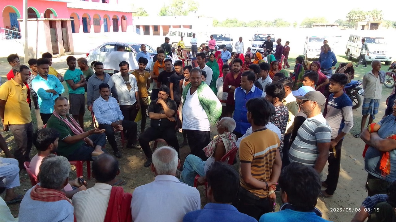 बिहार: वरमाला के दौरान बेहोश हो गया दूल्हा, लड़की वालों की शर्त सुनकर भाग रहे कुंवारे बारातियों को बनाया बंधक