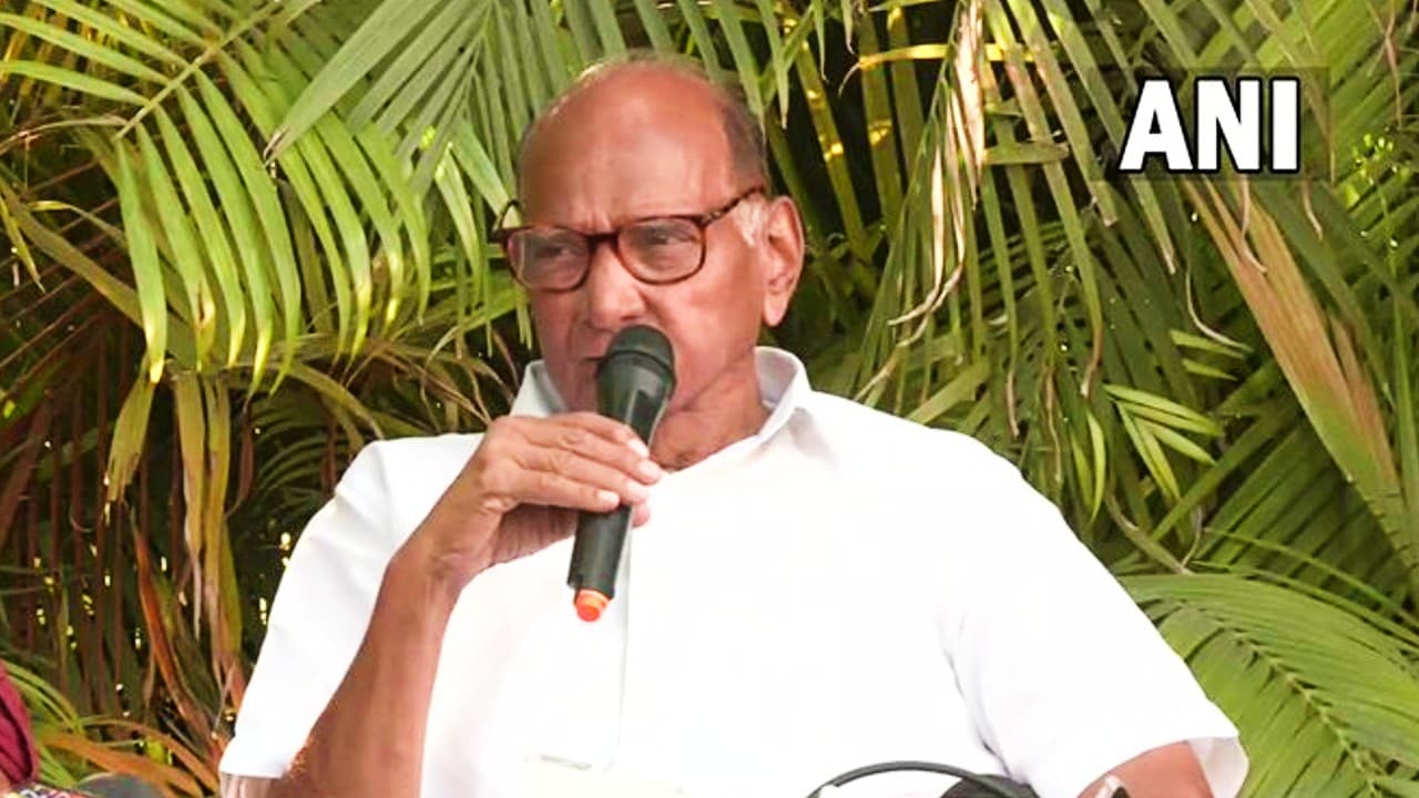महाराष्ट्र: शरद पवार के इस्तीफे से नाखुश बारामती की जनता ने अपने ‘साहेब’ से की गुजारिश