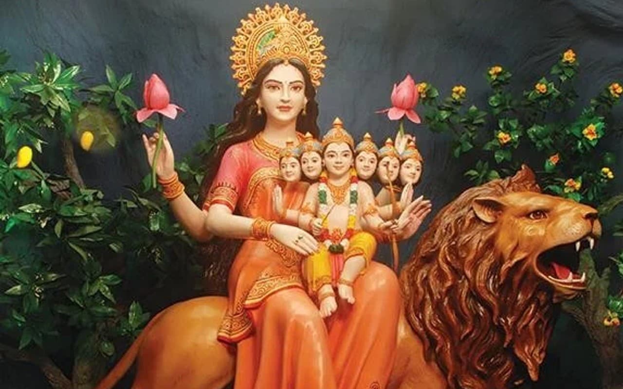 Skandmata Devi ki Aarti : ऐसे पाएं मां स्कंदमाता का आर्शीवाद, जानें विधि, आरती और कथा