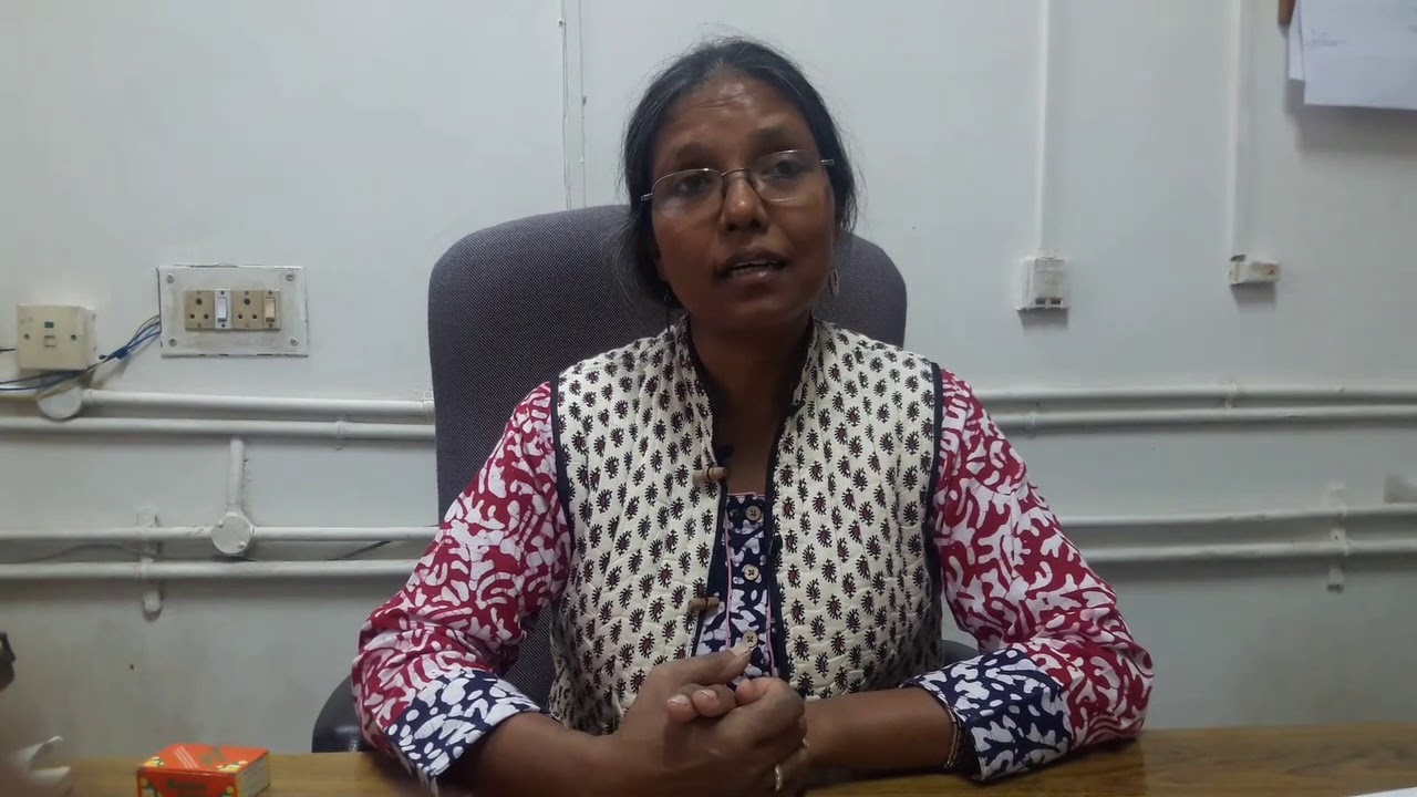 सिस्टम को कोसने से काम नहीं चलेगा, उसका हिस्सा बन उसमें सुधार की गुंजाइश ढूंढ़नी होगी
