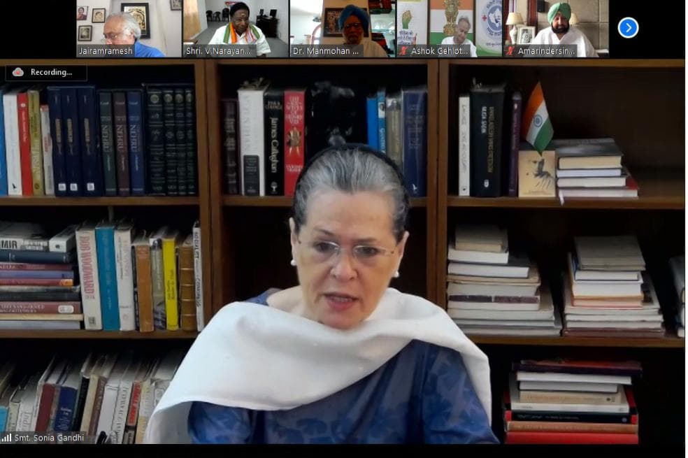 किस आधार पर बार-बार Lockdown बढ़ा रही है मोदी सरकार ! कांग्रेस शासित सीएम से सोनिया गांधी का सवाल