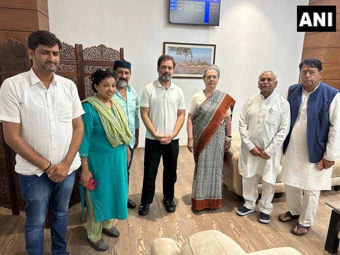 भोपाल में विमान की इमरजेंसी लैंडिंग, सोनिया और राहुल गांधी थे सवार