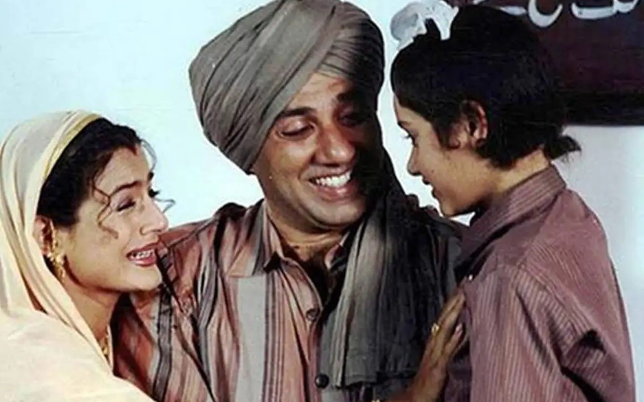 Gadar 2 के लिए सनी देओल ने चार्ज की तगड़ी रकम, फीस जानकर चौंक जाएंगे आप, सकीना को मिले इतने करोड़ रुपये