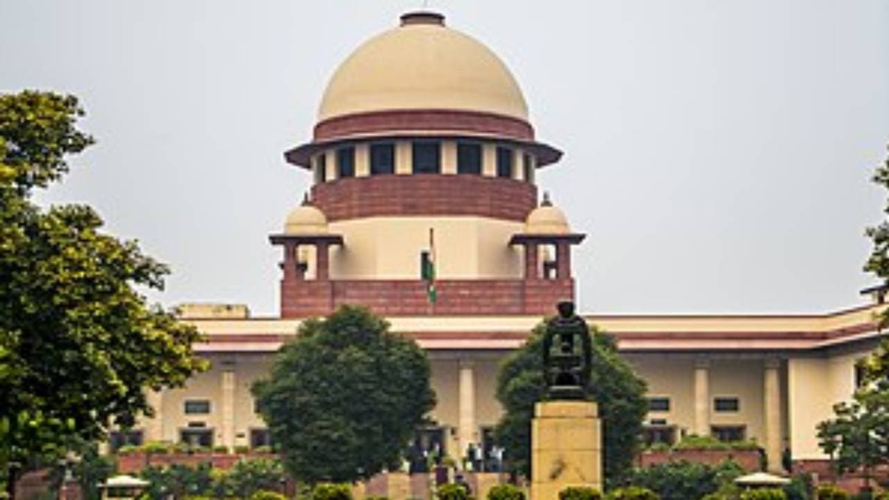 पंजाब बजट सत्र पर राज्यपाल ने सुप्रीम कोर्ट को बताया, 3 मार्च को बुलाया गया है सेशन