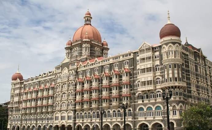 पाकिस्तान से आयी मुंबई के होटल ताज को उड़ाने की धमकी, एक्शन में प्रशासन