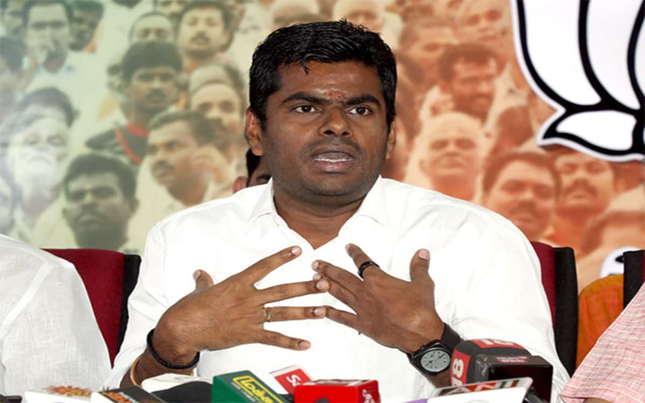 TN BJP चीफ ने श्रीलंकाई नेवी द्वारा गिरफ्तार किये गए 16 मछुआरों को देश में वापसी के लिए जयशंकर को लिखी चिट्ठी