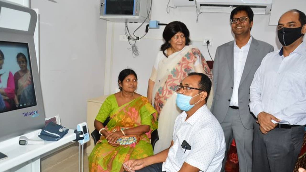 Teladoc Center: सुप्रीम कोर्ट की जज ने किया भारत के पहले ‘टेलीमेडिसिन सेंटर’ का उद्घाटन Teladoc Center: सुप्रीम कोर्ट की जज ने किया भारत के पहले ‘टेलीमेडिसिन सेंटर’ का उद्घाटन