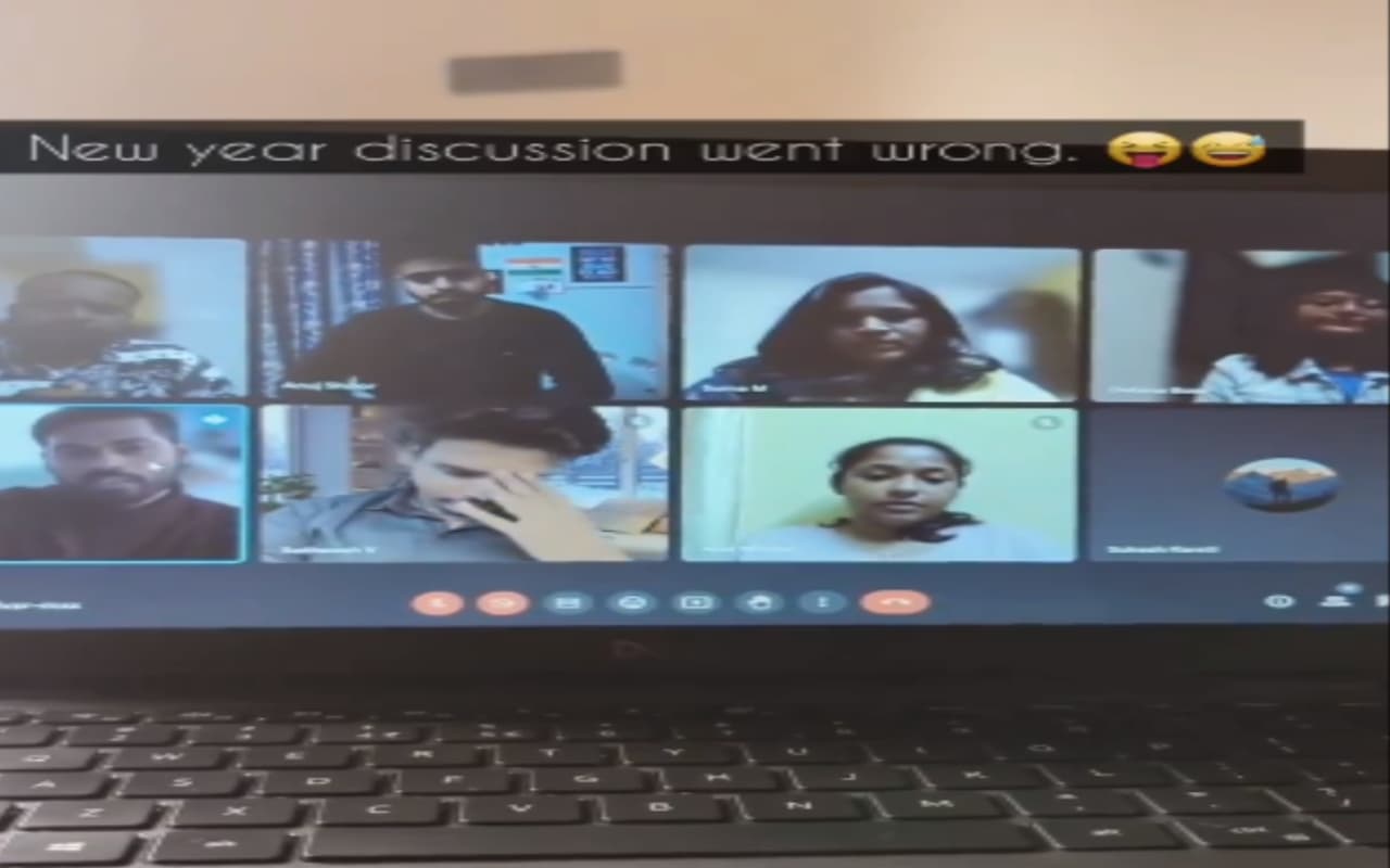 VIRAL VIDEO : वीडियो कॉल पर खूब हुआ झकझूमर , मीटिंग में बच्चों की तरह लड़ पड़े कॉरपोरेट वर्कर्स