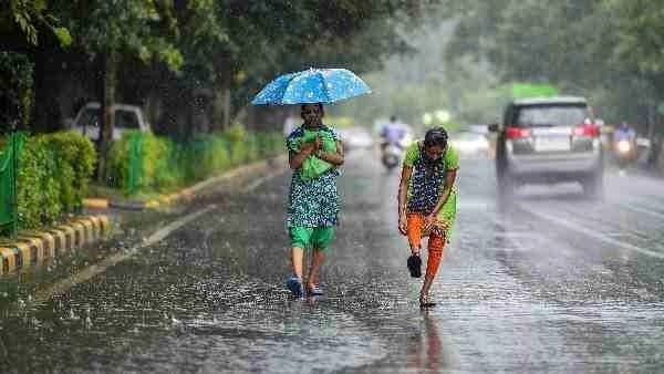 UP Weather Update: यूपी में बारिश व ओले गिरने से फसलें बर्बाद, आकाशीय बिजली गिरने से 10 लोगों की मौत