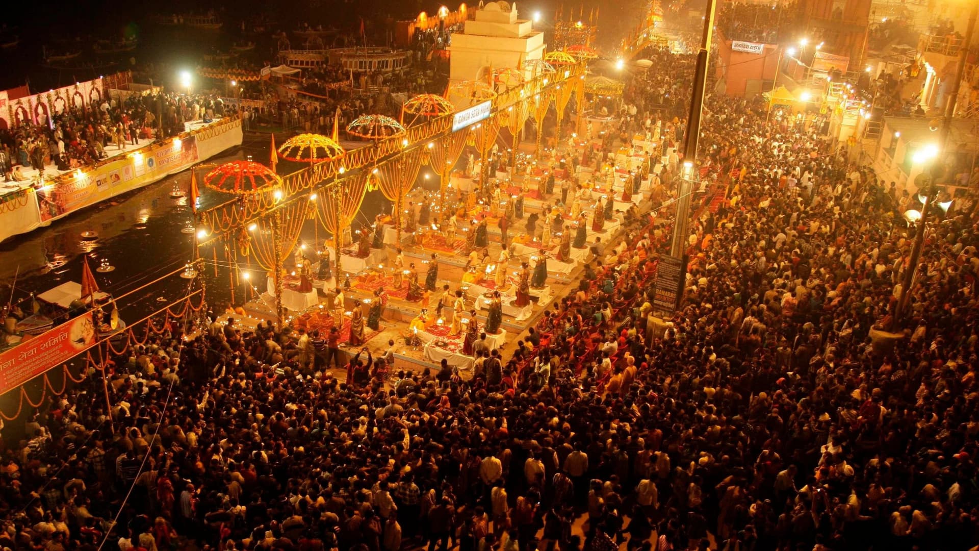 Dev Deepawali 2023: काशी बनाएगी नया रिकॉर्ड, पांच लाख पर्यटकों के आने की संभावना को लेकर पुख्ता प्रबंध