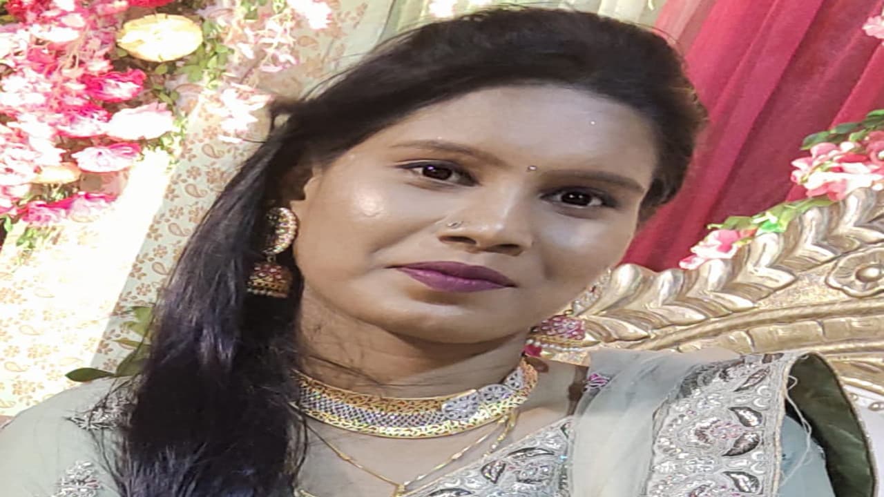 Jharkhand News: जमशेदपुर के वर्षा हत्याकांड मामले में ASI धर्मेंद्र ने उगले राज, साक्ष्य जुटाने में जुटी पुलिस Jharkhand News: जमशेदपुर के वर्षा हत्याकांड मामले में ASI धर्मेंद्र ने उगले राज, साक्ष्य जुटाने में जुटी पुलिस