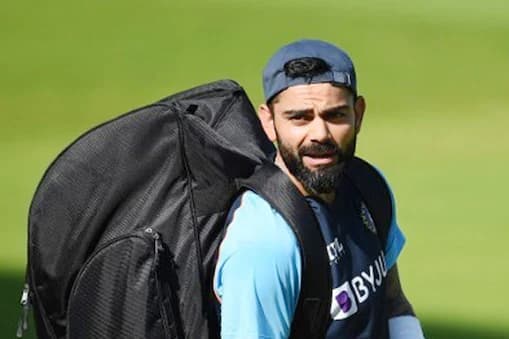 T20 World Cup: स्कॉटलैंड के इस स्पिनर ने दी विराट कोहली को चेतावनी, कहा- मेरे पास है स्पेशल प्लान T20 World Cup: स्कॉटलैंड के इस स्पिनर ने दी विराट कोहली को चेतावनी, कहा- मेरे पास है स्पेशल प्लान