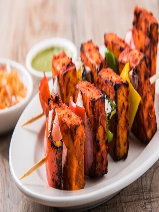 Lucknow Street Food: लखनऊ का टॉप स्ट्रीट फूड्स, जरूर करें ट्राई