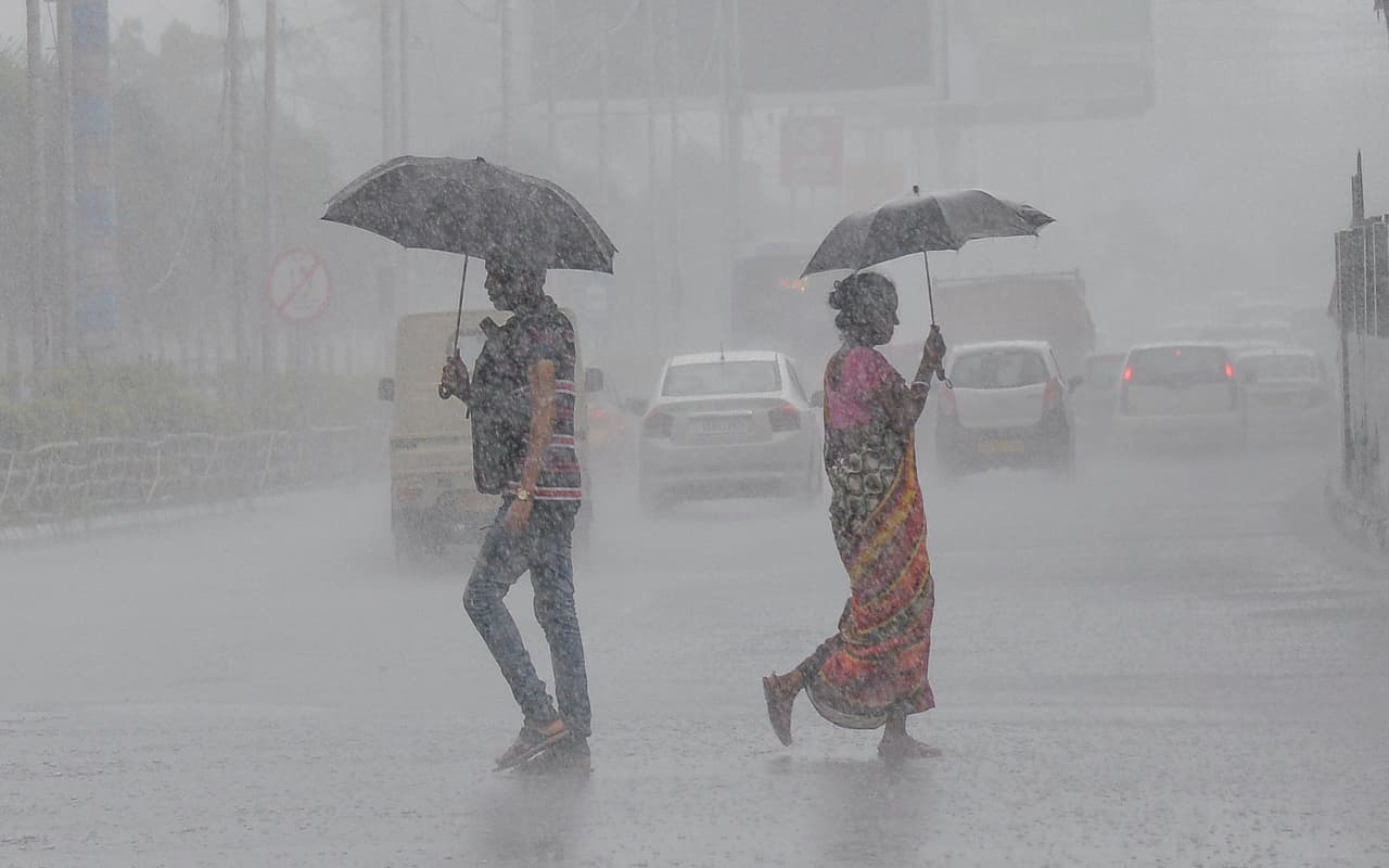 Weather Forecast: इन राज्यों में बारिश की संभावना, जानें बिहार-झारखंड सहित अन्य राज्य के मौसम का हाल