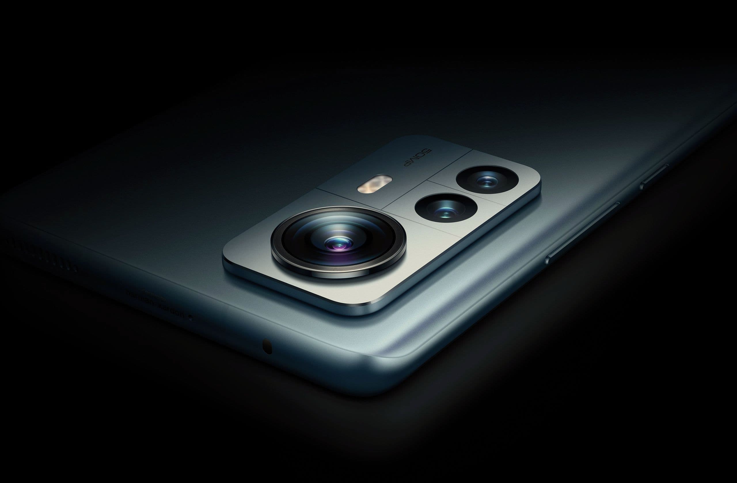 Xiaomi 12 Pro पर 9 हजार तक बचाने का मौका, ये रहा ऑफर