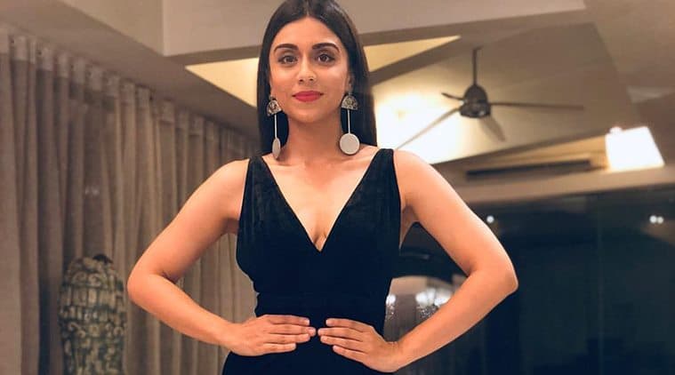 Corona Positive जोआ मोरानी ने शेयर किया अपना एक्सपीरियंस, बताया इस तरह डॉक्टर्स रख रहे ख्याल Corona Positive जोआ मोरानी ने शेयर किया अपना एक्सपीरियंस, बताया इस तरह डॉक्टर्स रख रहे ख्याल
