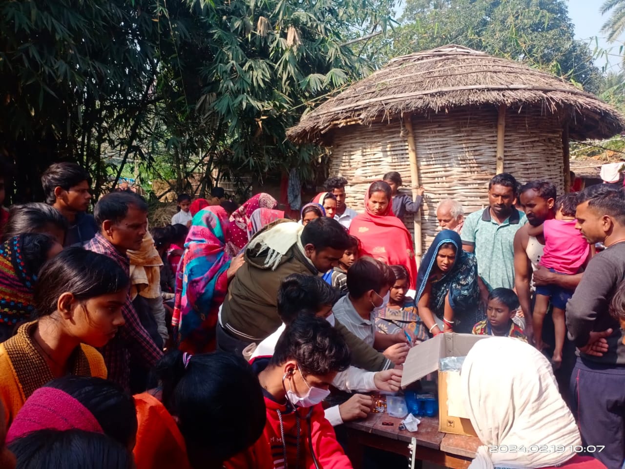 समस्तीपुर के बोचहा में प्रसाद खाने से 100 से अधिक लोग बीमार