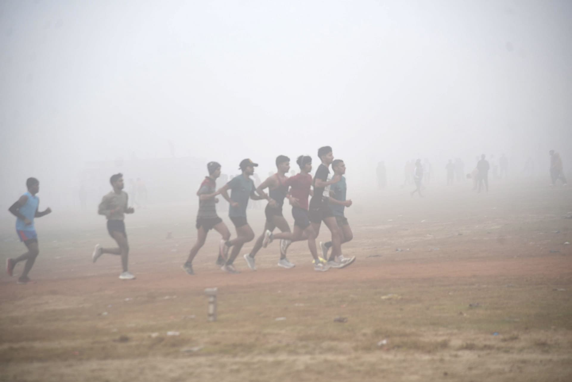 Weather Today: दिल्ली में पारा तीन डिग्री तक पहुंचा, जानें यूपी-बिहार सहित अन्य राज्यों के मौसम का हाल