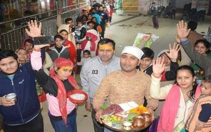महाशिवरात्रि पर शिवालयों में गूंजे बम-बम भोले के जयकारे, मंदिरों में जलाभिषेक को लगी भक्तों की लंबी लाइन