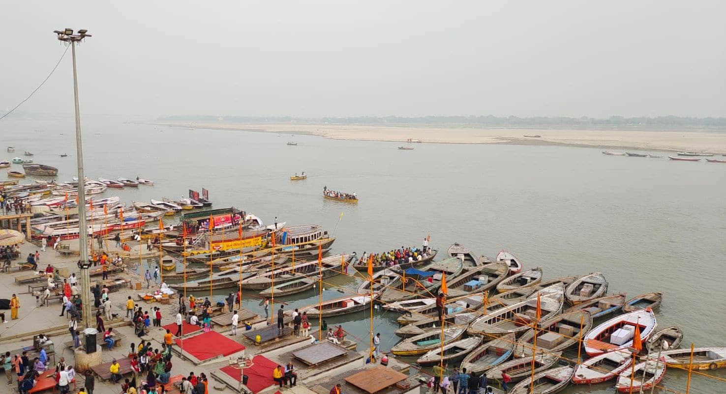वाराणसी में घटते भूजल का निकाला गया तोड़, 30 दिन में बनाएंगे 75 अमृत सरोवर, सुविधाएं जान हो जाएंगे हैरान