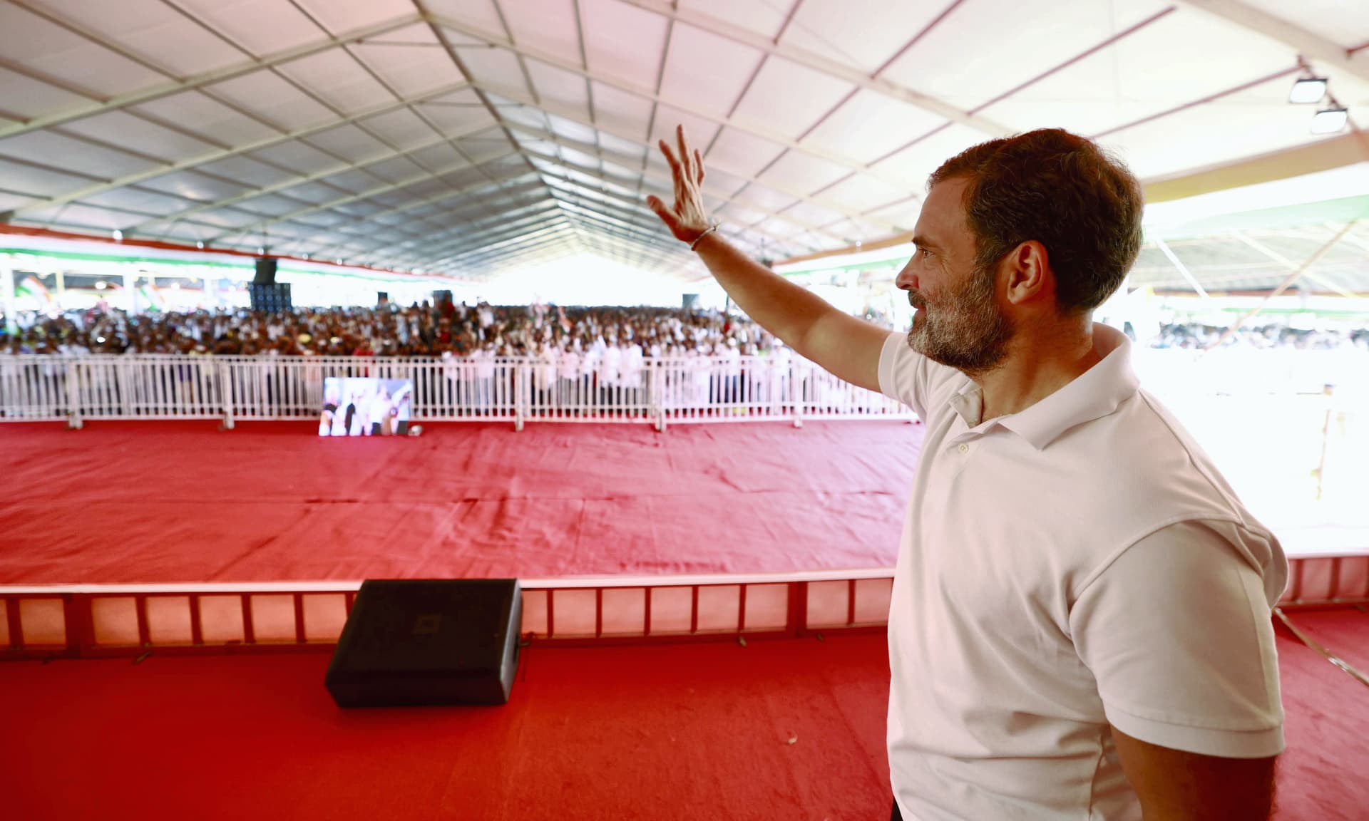 धनबाद में राहुल गांधी रोड शो, सभा, पदयात्रा करेंगे : कांग्रेस