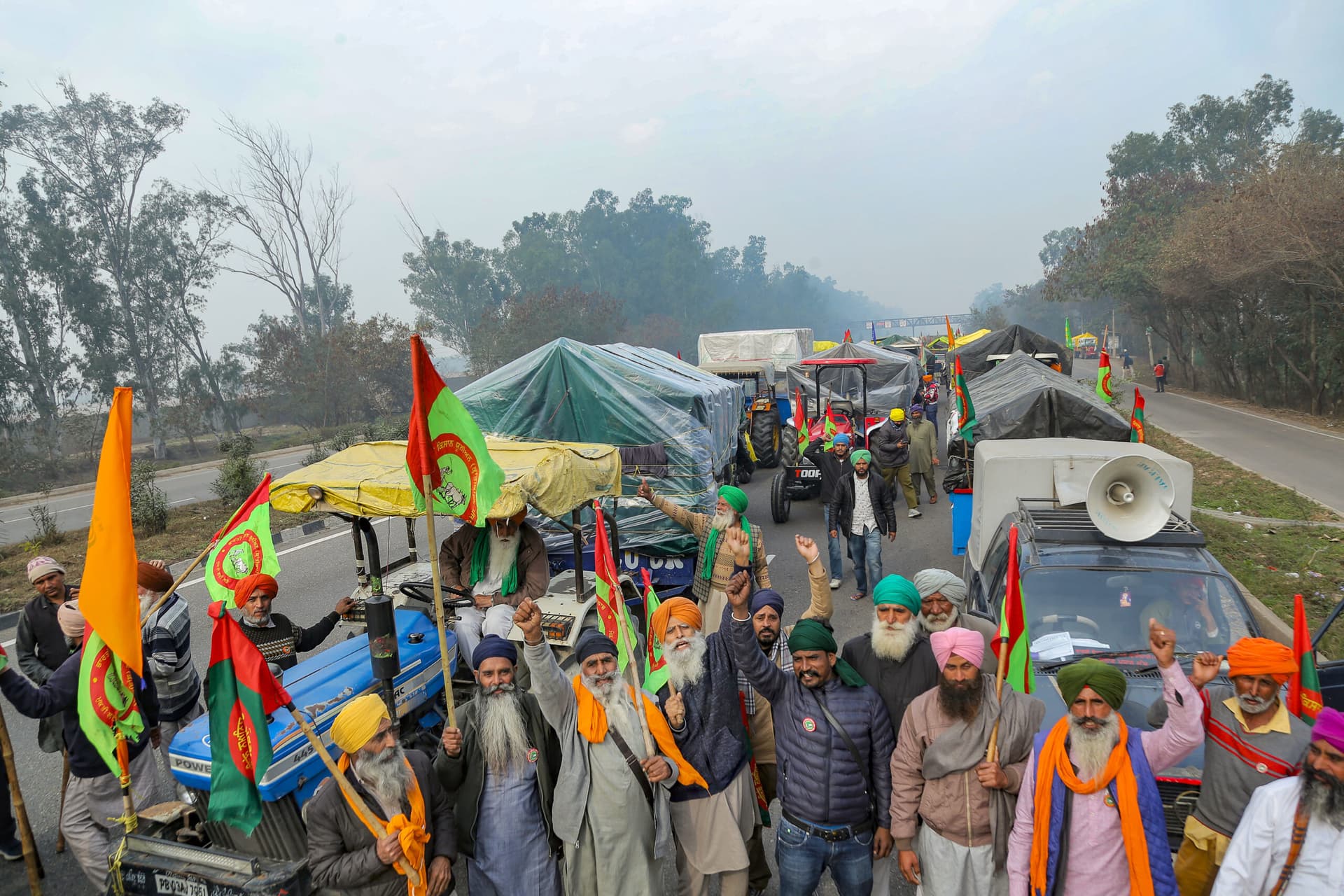 ‘राज्य सरकार तय करें विरोध स्थल…’, किसान आंदोलन के बीच हाईकोर्ट की बड़ी टिप्पणी, कहा- वे भी भारत के नागरिक