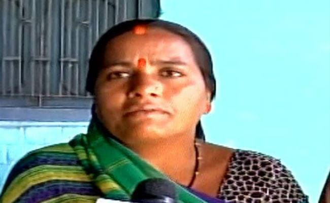 कानपुर की लता देवी ने मंगलसूत्र बेच बनवाया शौचालय