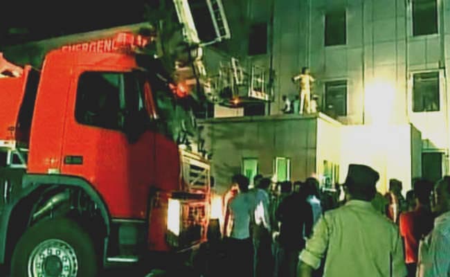 भुवनेश्वर के एक निजी अस्पताल में आग लगने से 17 लोगों की मौत, कई घायल