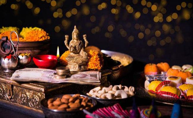 परंपरा : धन, धनवंतरि और धनतेरस