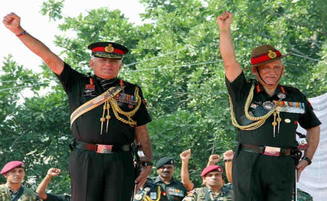 सेना प्रमुख ने कश्मीर में कट्टरपंथ के लिए सोशल मीडिया को जिम्मेदार ठहराया