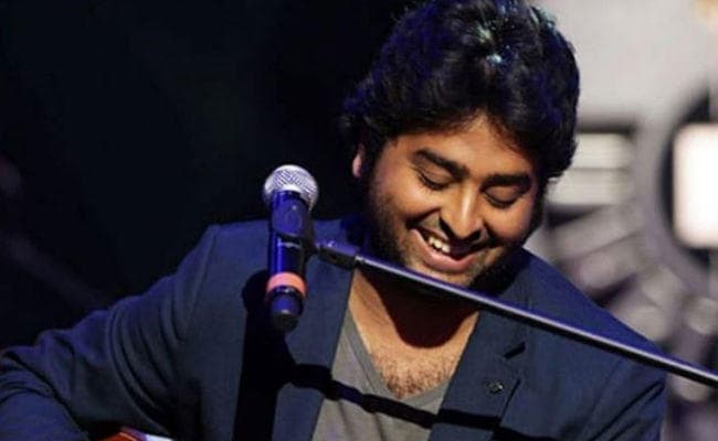 सिंगर अरिजीत सिंह ने किया बड़ा खुलासा, कहा- मुझे अपने गाने सुनने में लगता है डर