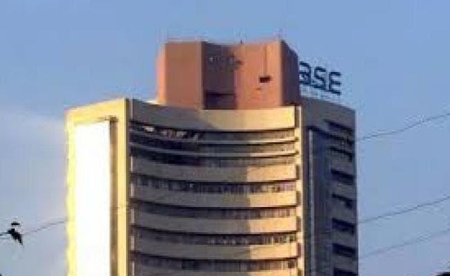 शुरुआती कारोबार में मामूली बढ़त के साथ खुला शेयर बाजार