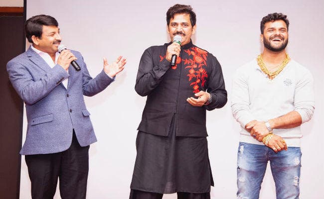 खेसारी लाल यादव के सामने बोले भोजपुरी स्टार मनोज तिवारी – रवि किशन से बड़ा अभिनेता कोई नहीं
