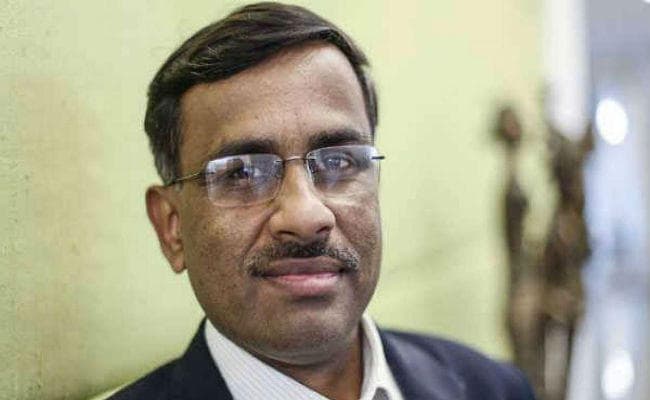 NSE चीफ विक्रम लिमये ने कहा, चुनाव परिणाम का उत्साह ठंडा पड़ने के बाद वृद्धि और सुधारों पर होगी निवेशकों की नजर