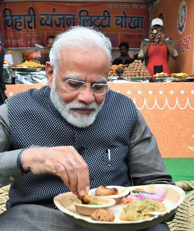 लिट्टी-चोखा के मुरीद हुए पीएम मोदी, बिहार के नेताओं ने दिया धन्यवाद , ट्विटर पर ट्रेंड हुआ #Littichokha
