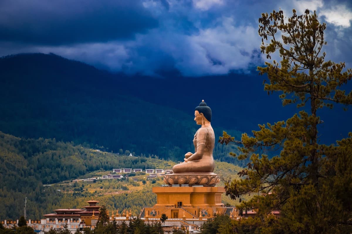 IRCTC Bhutan Tour: भूटान घूमने का तुरंत बना लें प्लान, आईआरसीटीसी लेकर आया है ये शानदार पैकेज